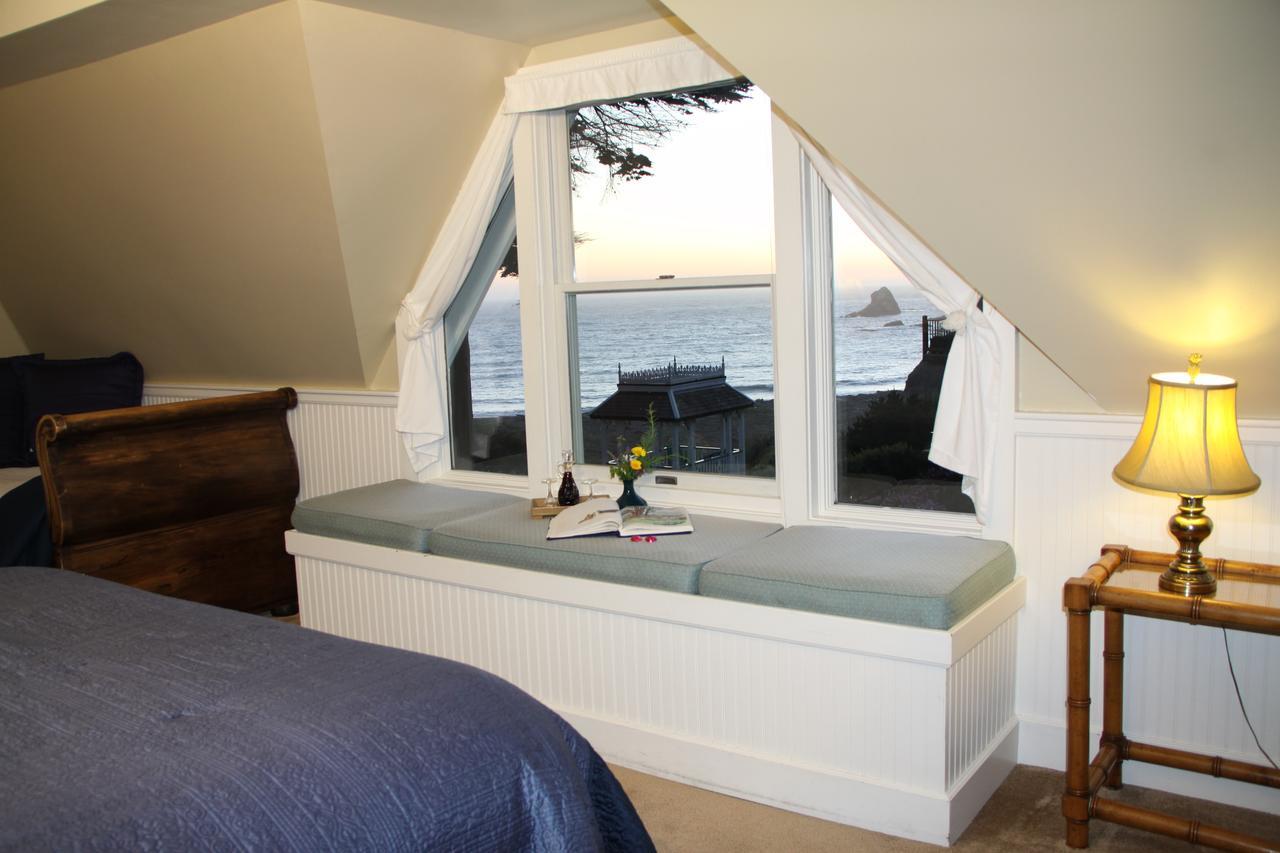 Elk Cove Inn & Spa Екстериор снимка