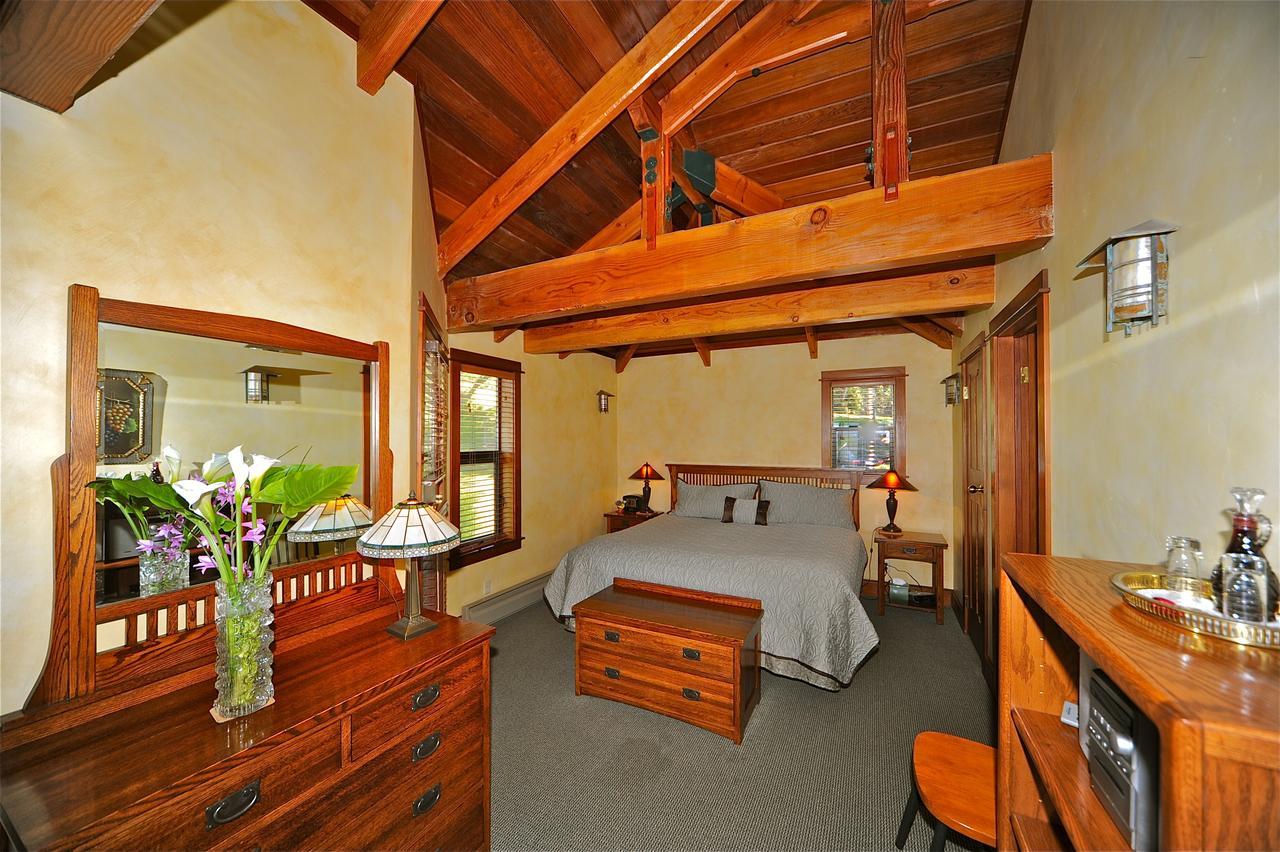 Elk Cove Inn & Spa Екстериор снимка